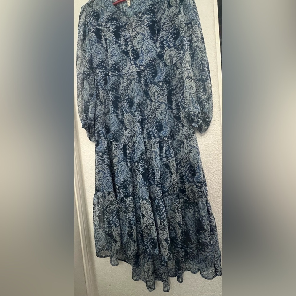 Joie Limited Edition Ladies Blue Paisley Printed Tiered Maxi Dress Size Medium